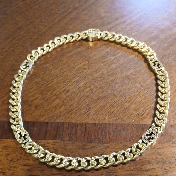 AUTHENTIC GUCGI INTERLOCKiNG CHAIN - Picture 1 of 4